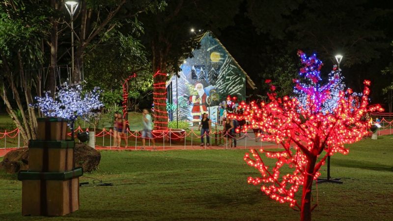 Aproveite: decoração de Natal das ruas de Palmas estará montada somente até  domingo