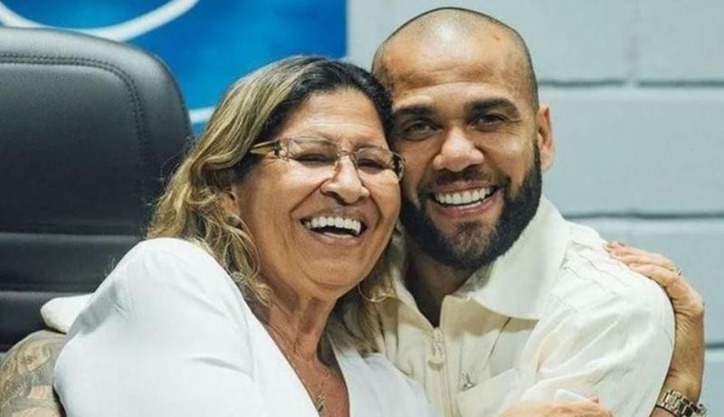 Namorada de ex-presidente da CBF sofre ataques: 'Quer o dinheiro dele', Futebol