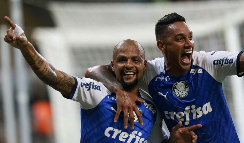 Pode facilitar o negócio; Palmeiras propõe troca por Luiz Araújo e  meio-campista se aproxima de saída