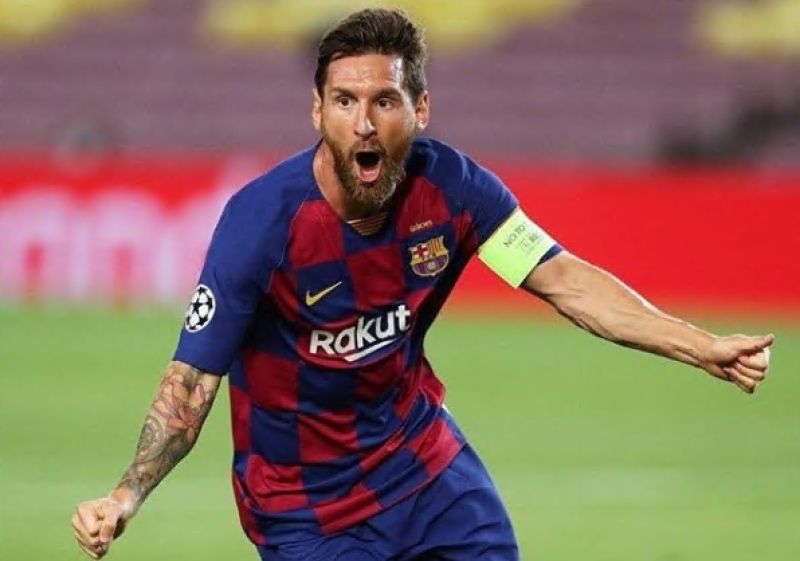Messi perde pênalti, e Barcelona é eliminado da Champions pelo